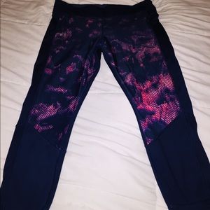 Under Armour yoga pants size XL
